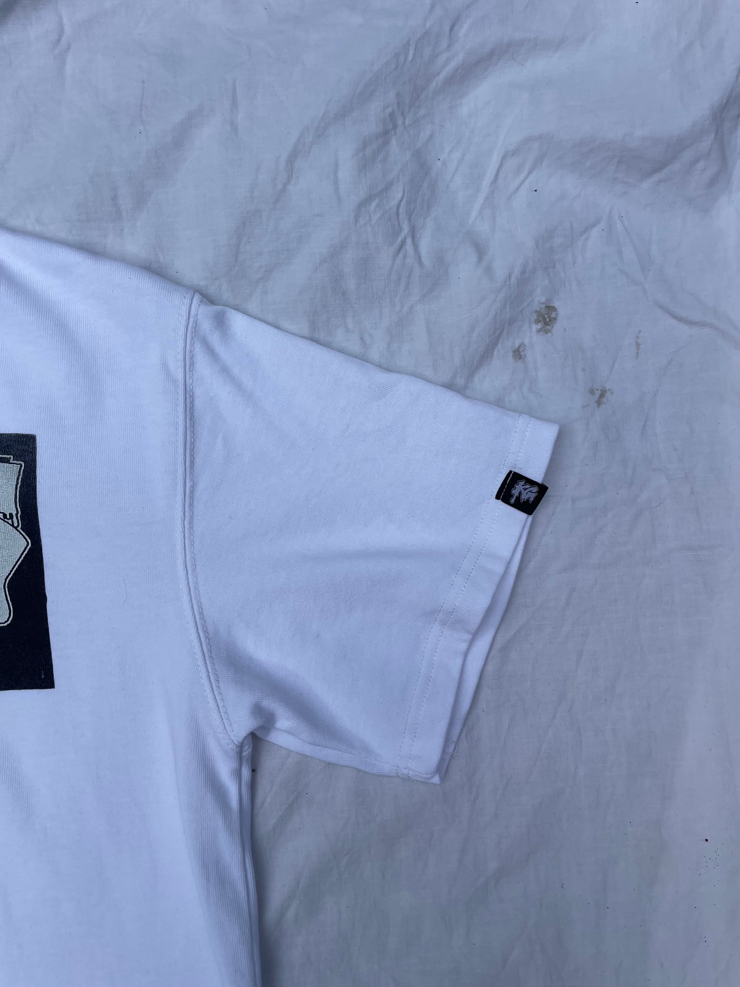 WHITE OVERSIZED GRAFFITI TEE - THE HEADLINE