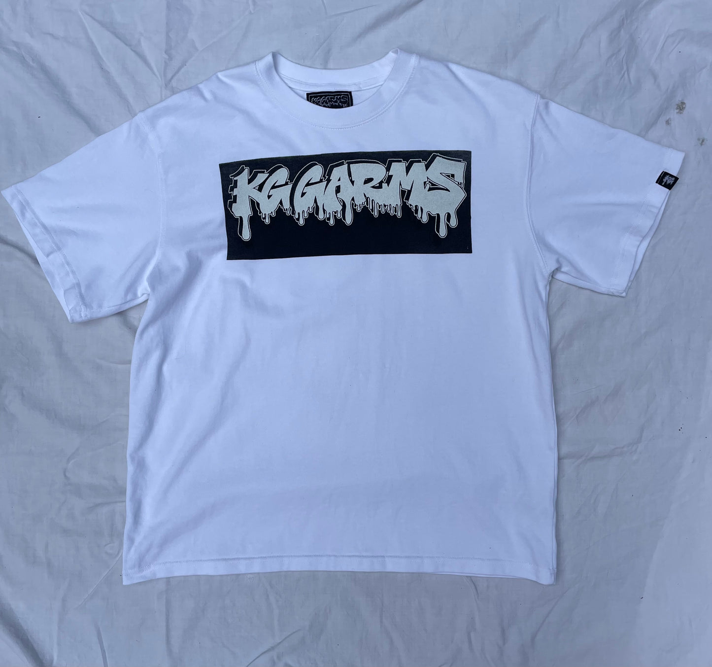 WHITE OVERSIZED GRAFFITI TEE - THE HEADLINE